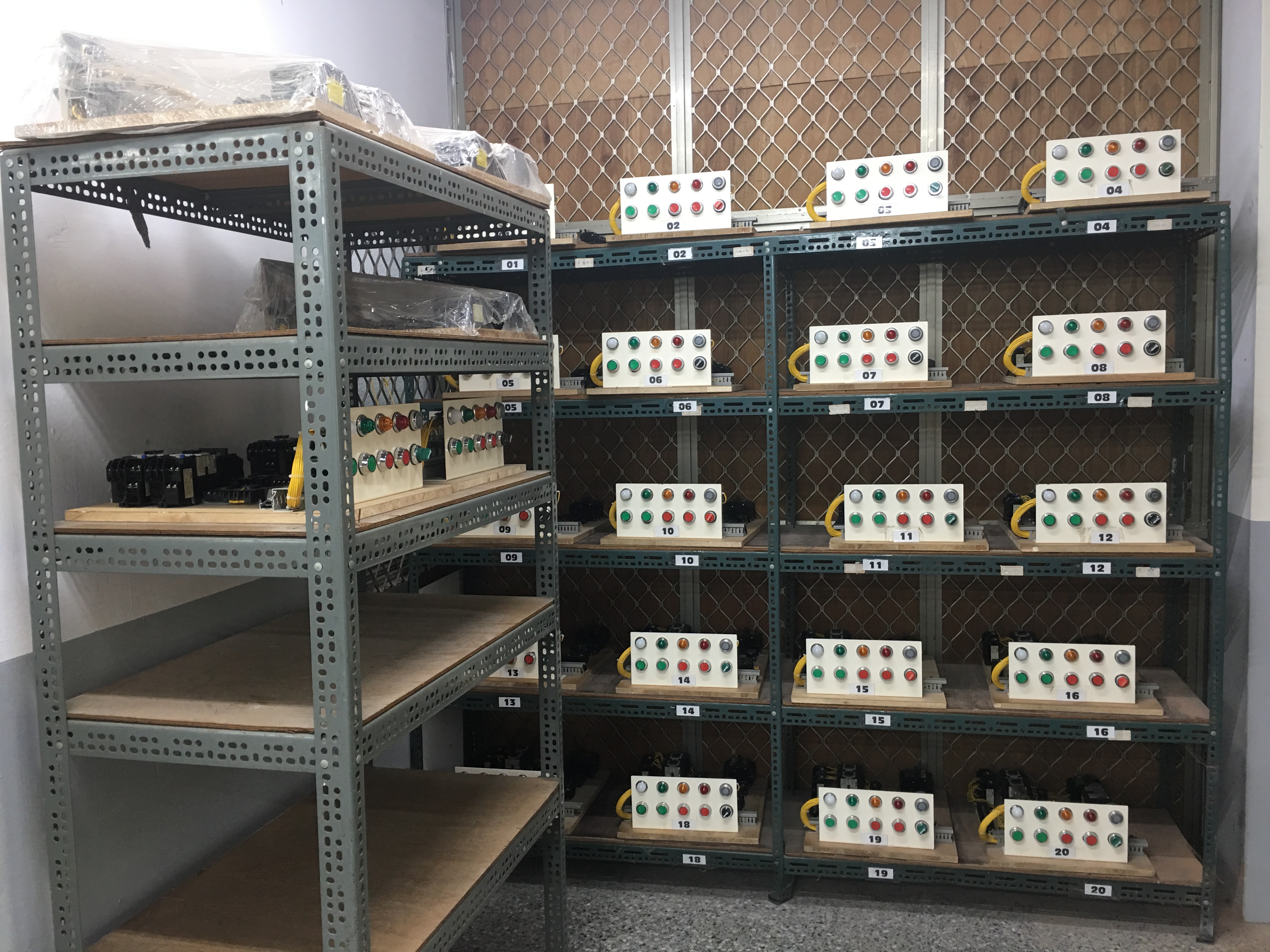 低壓工配實習練習盤