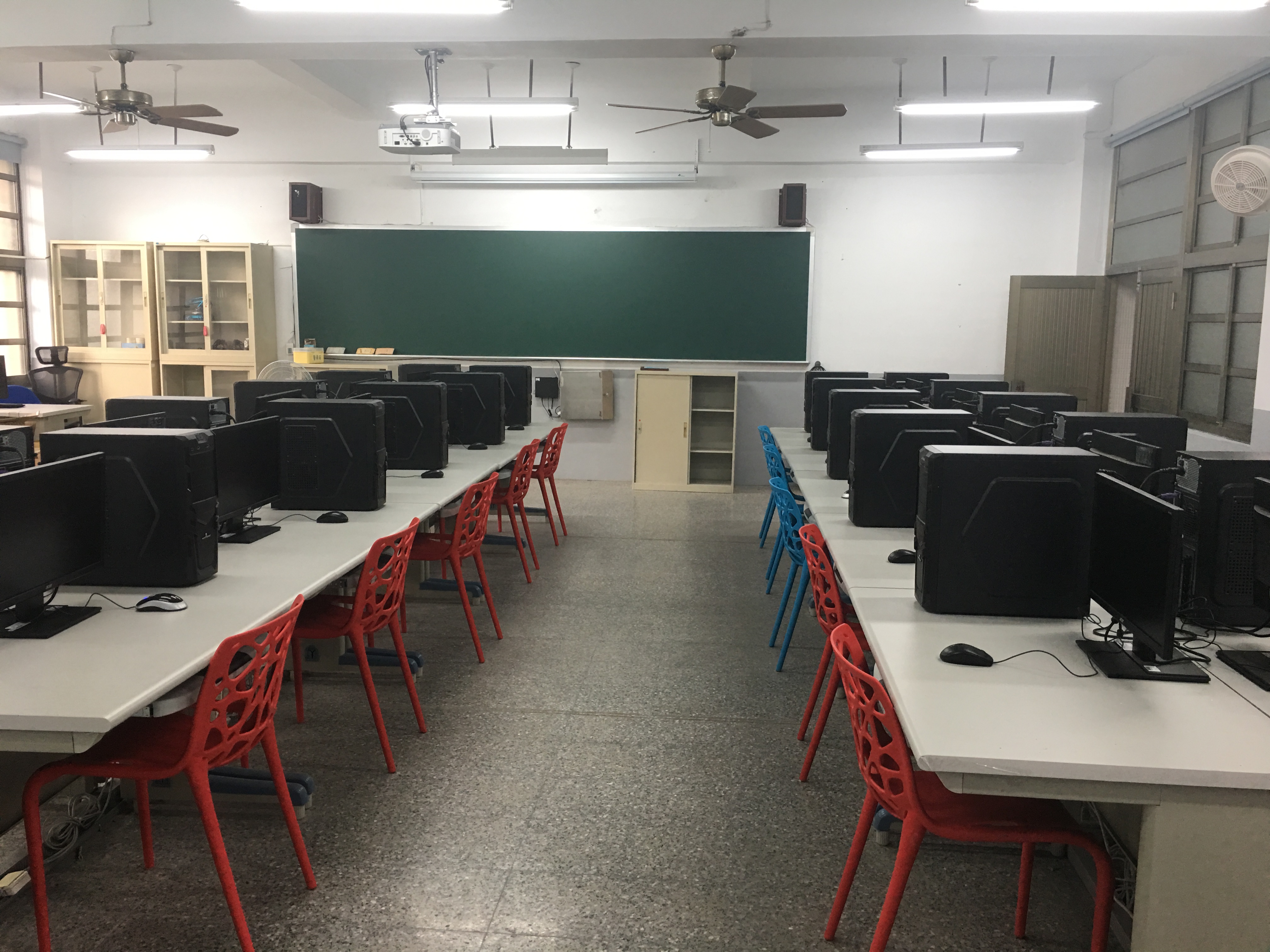 智慧居家實習工場相片1